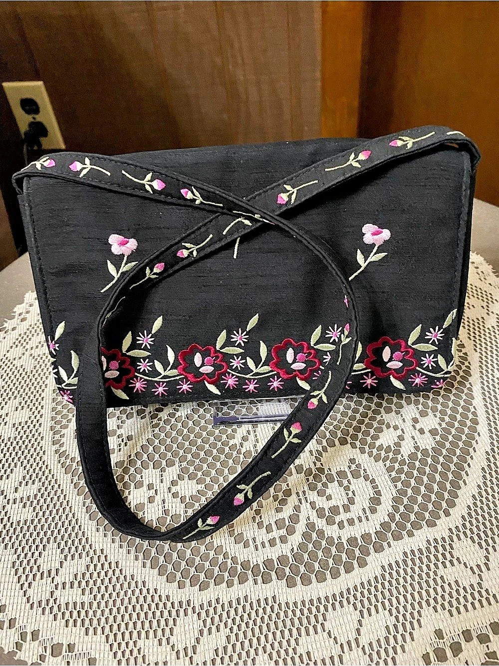 Liz Claiborne Floral Embroidered Shoulder Bag Black & Pink